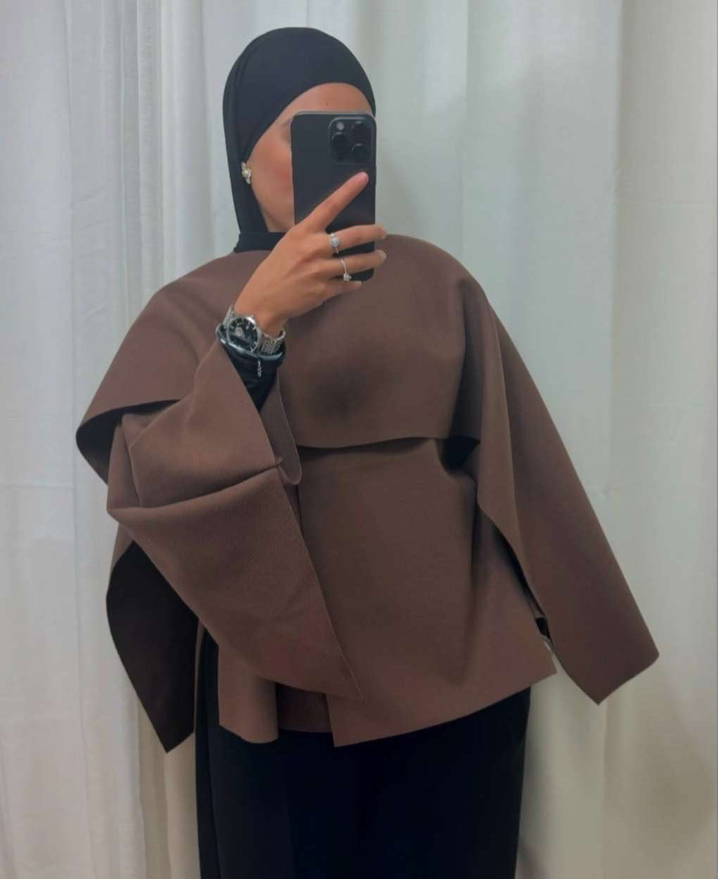 Le pull capé