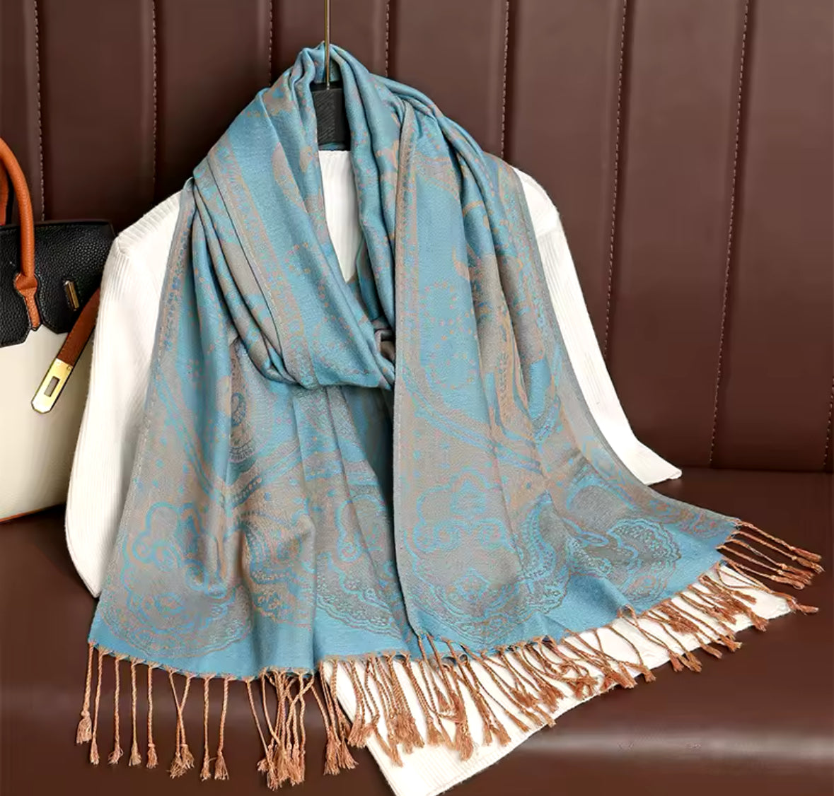 Le pashmina doré
