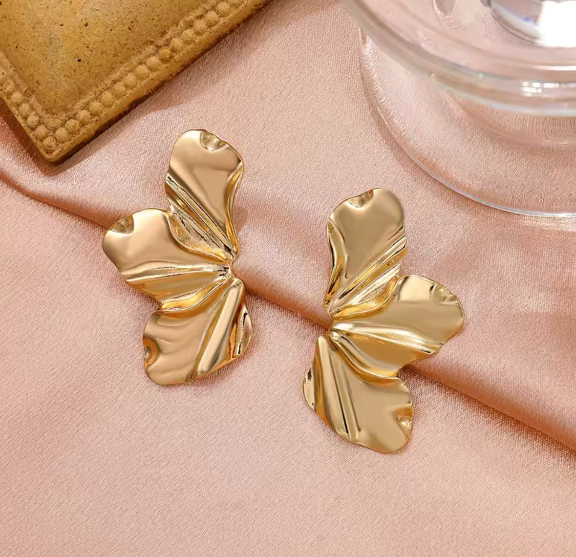 Les boucles demi-fleurs