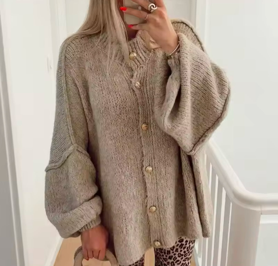 La gilet boutonnée de coton