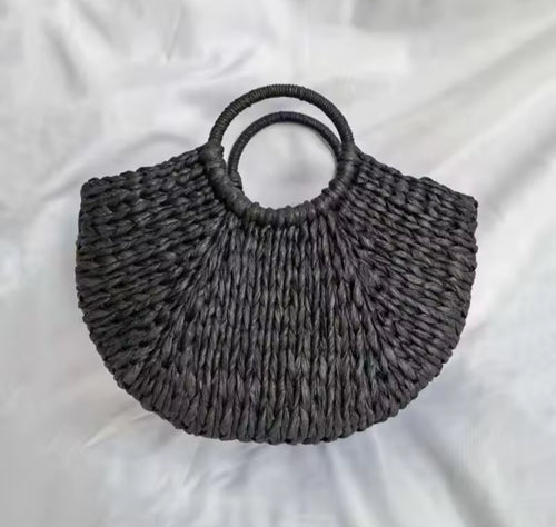 Le sac forme corbeille