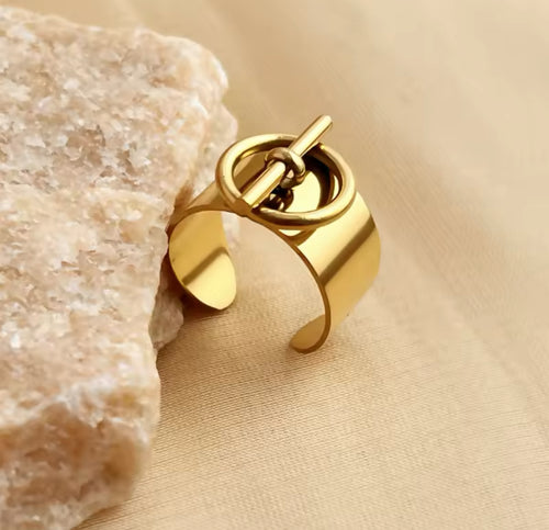 La bague fi grec