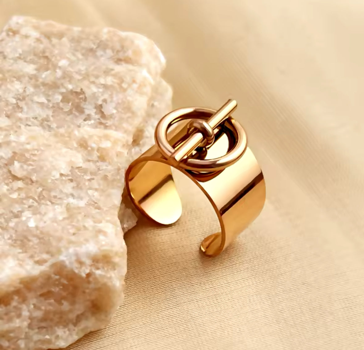La bague fi grec