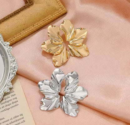 Les boucles demi-fleurs
